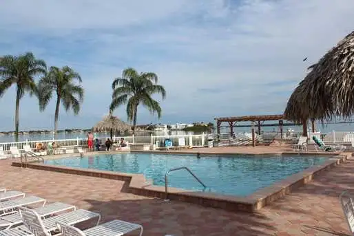 St. Petes Beach Condo rental in Florida in Canada - Image 2