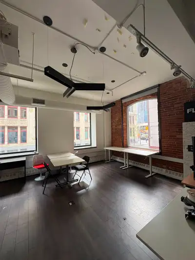 Modern Private Office Space for Sublease – Downtown Toronto | John Street Looking for a professional...