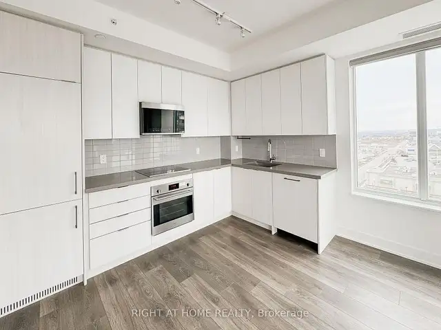 Condo for Rent in Long Term Rentals in Mississauga / Peel Region - Image 20