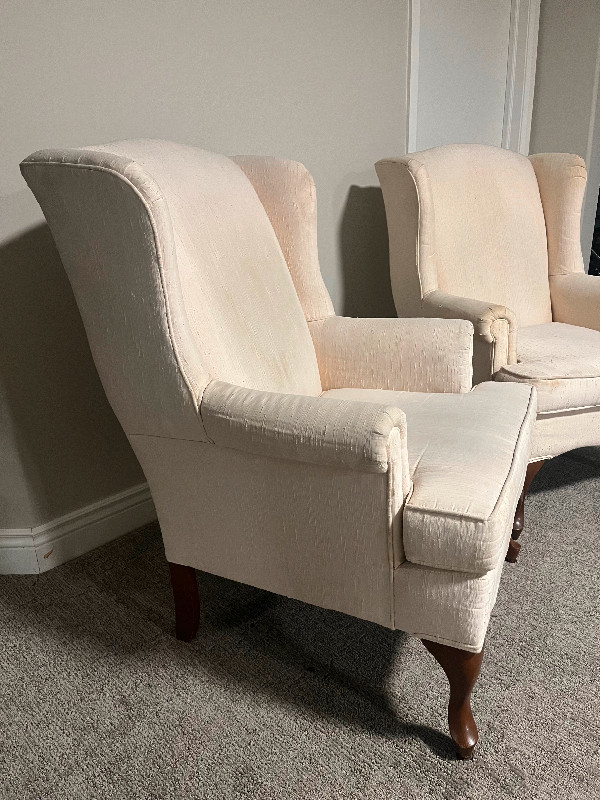 Wingback chairs kijiji outlet