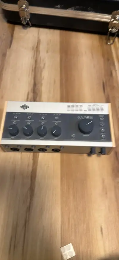 Volt 476 USB Interface, View more