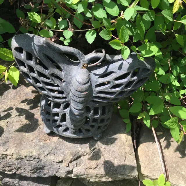 Cast Iron Butterfly Candle Lantern Garden Decor in Outdoor Décor in Ottawa - Image 3