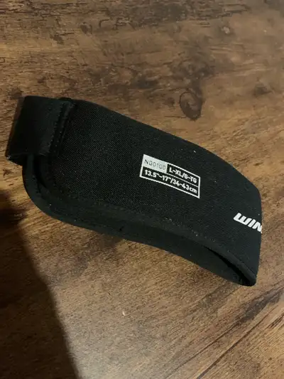 Winnwell neck guard size L-XL, View more