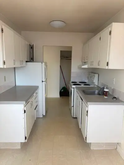 For Rent : Two Bedroom Apartment A bright two bedroom, one bath apartment located on the second of a...