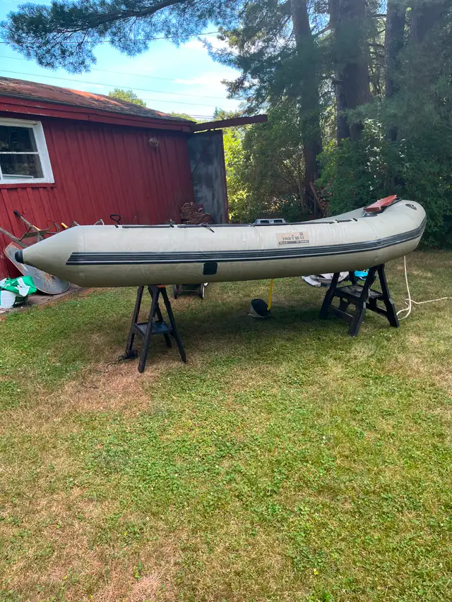 Hunter -Fisher 12.5 Zodiac with 15 HP Honda in Sailboats in Annapolis Valley - Image 5