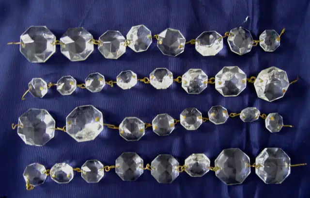 BRINS DE LUSTRE EN CRYSTAL PLAFONIER VINTAGE STRANDS OF CRYSTAL in Arts & Collectibles in West Island - Image 6