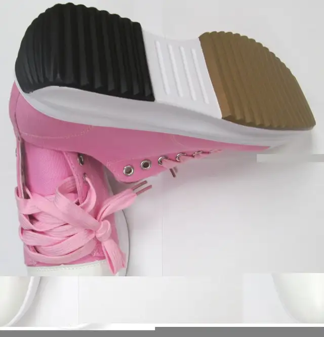 chaussures pour femmes / women's shoes in Women's - Shoes in City of Montréal - Image 7