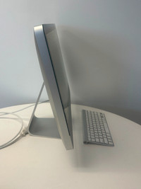 Apple iMac "Core i5" 2.7 21.5" Silver $175