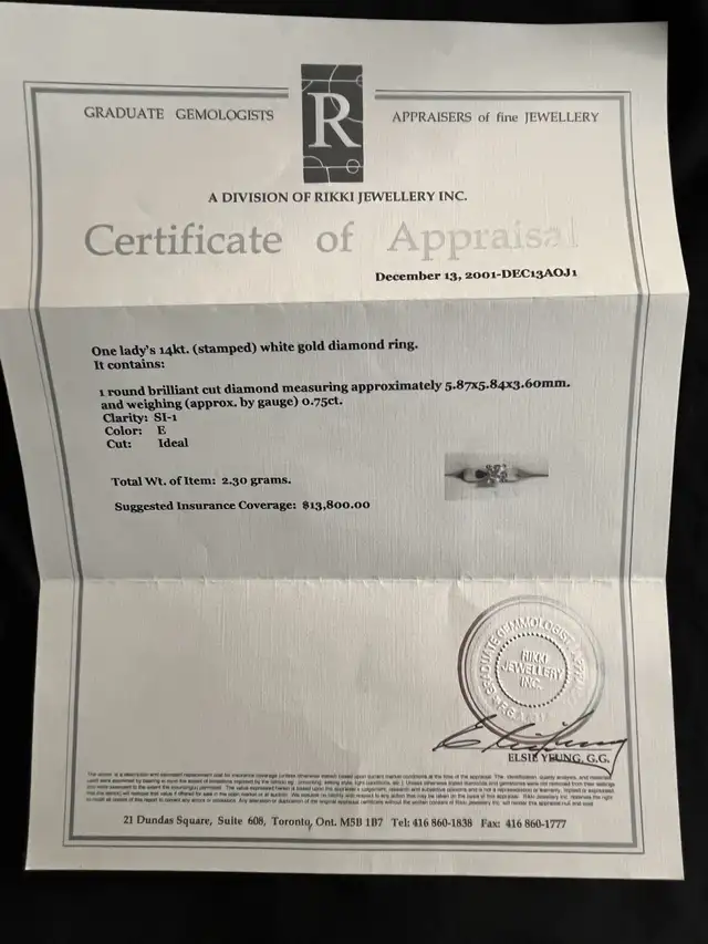 Diamond engagement ring64335578149122124