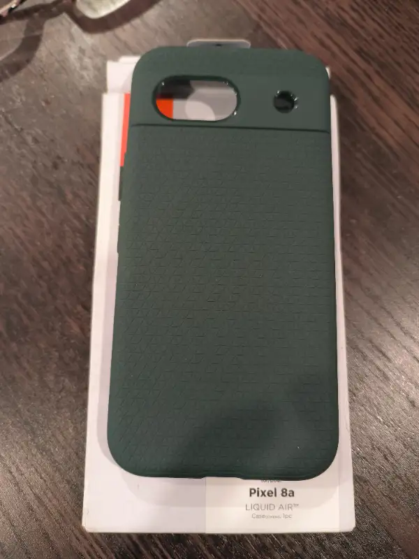 caseology parallax case for pixel 8a and Spigen case in Cell Phone Accessories in St. Catharines - Image 4