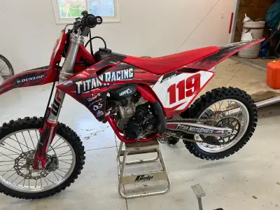 Up for sale is our beloved 2024 GAS GAS MC250F Motocross bike. Purchased new and used for two season...