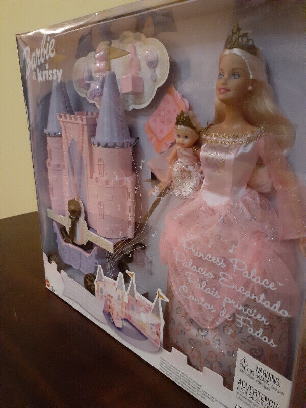 Barbie Princess Palace Play Set  Year 2003 in Toys & Games in Hamilton - Image 3