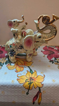 Large porcelain elephant from China - 1950s