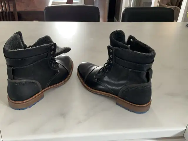 bottes pour homme in Men's Shoes in Saint-Hyacinthe - Image 3