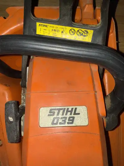 *Used for a couple of seasons but still runs great* *Located 1HR NE outside Calgary; can meet in Str...