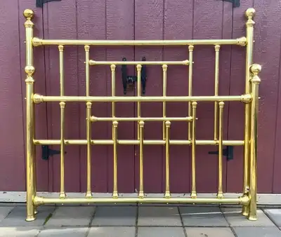 *Vintage 1970's Brass Headboard and Footboard. *Made in Canada by Victorian Brass Bed Company. *Soli...