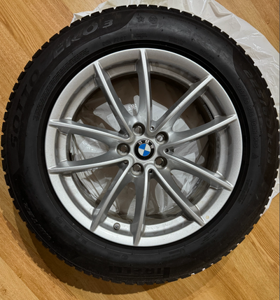 4 Brand New winter tires [RunFlat] 225/60/R18 4 BMW OEM Rims Best offer will be considered