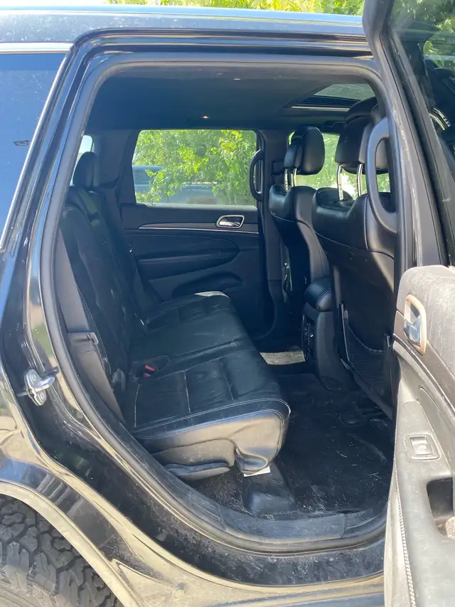 2016 Jeep Grand Cherokee528484153081221127