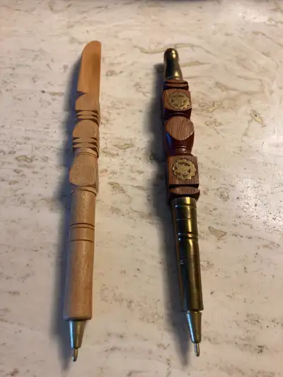 CALLING ALL STILEOPHILES! Vintage Wooden Pens From India, View more