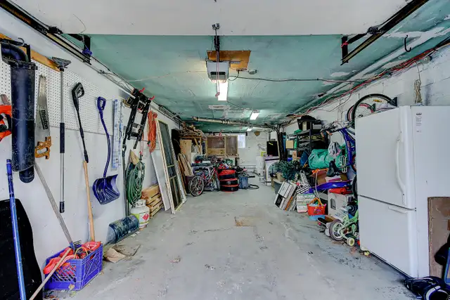 GRAND 5 1/2 DEVANT PARC AVEC GARAGE ET PRÈS METRO LANGELIER in Long Term Rentals in City of Montréal - Image 11