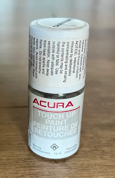 Touch-Up paint for Acura (SILVER). This colour was used on Acura's RSX Type-S models in the mid 2000...