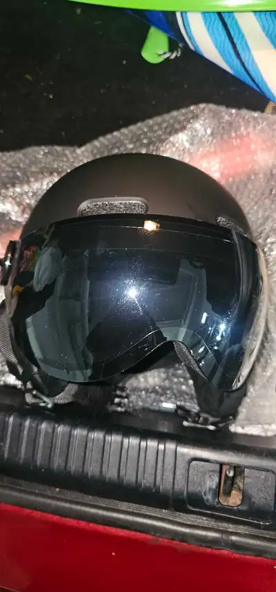 I'm selling a black Sandbox ski/snowboard helmet, size small. It's brand new. This helmet offers gre...