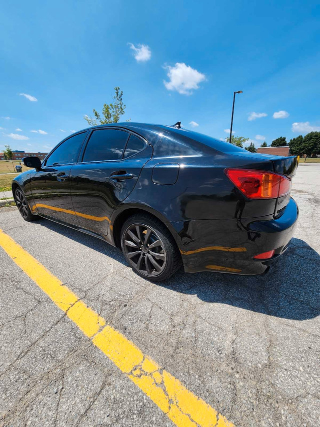 Lexus is250 in Cars & Trucks in Oakville / Halton Region - Image 4