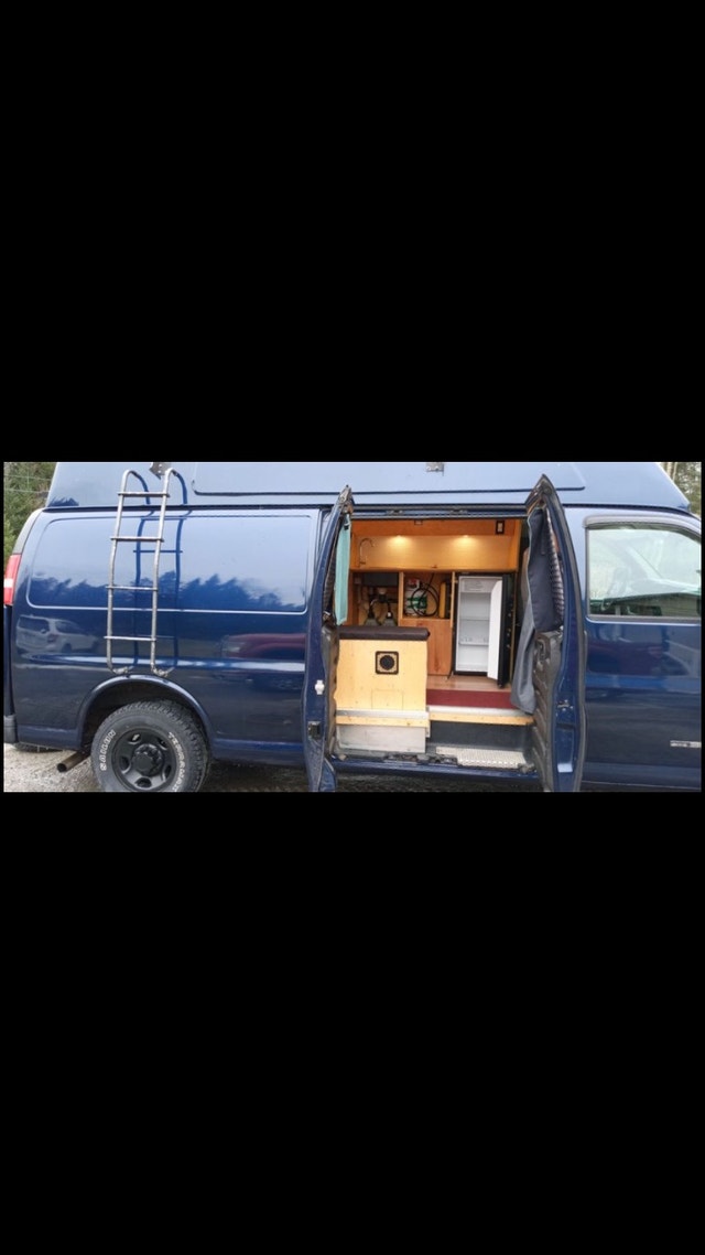 GMC Savana 3500