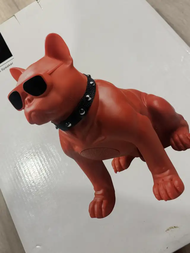 ALTAVOCES BLUETOOTH PARA PERROS ROJOS64556778426242120