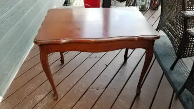 Table en bois antique, View more