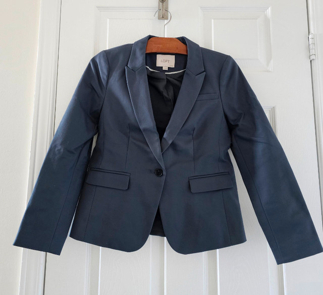 Women's blazer (Loft). Dark Gray.  Size 0 Petites in Women's - Tops & Outerwear in City of Toronto