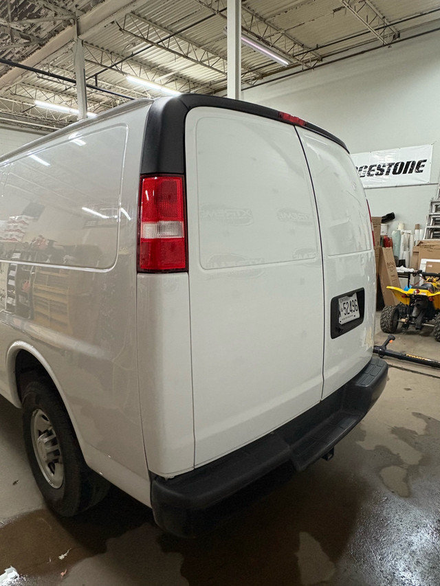 2020 Low km Express cargo 2500 in Cars & Trucks in Cambridge - Image 3