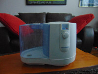 Large Bionaire Humidifier Model 1745-C