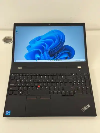 Lenovo ThinkPad P15 Gen 1 – intel i7/32/512, View more