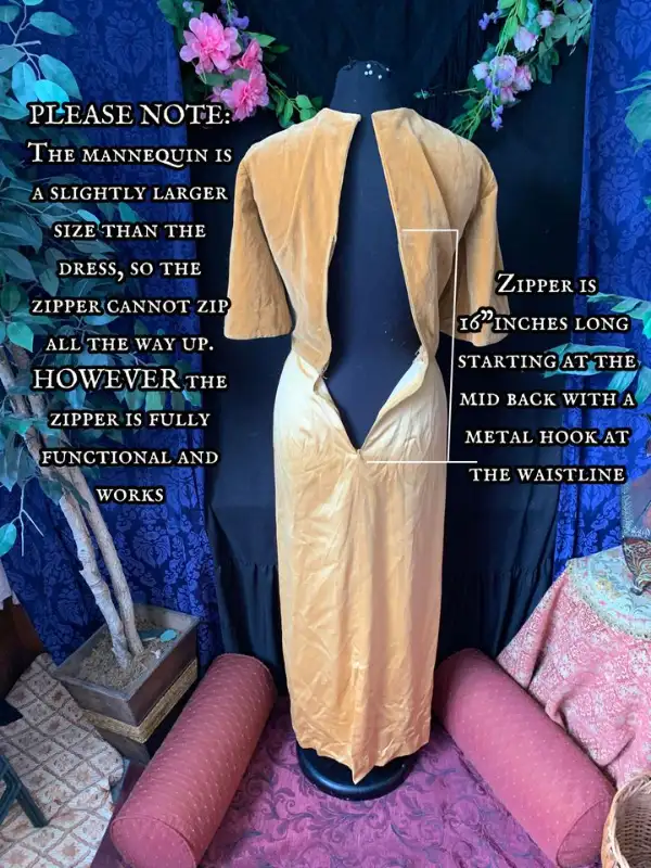 Vintage 1960s Handmade Golden Velvet Cinderella Formal Gown in Women's - Dresses & Skirts in Edmonton - Image 8