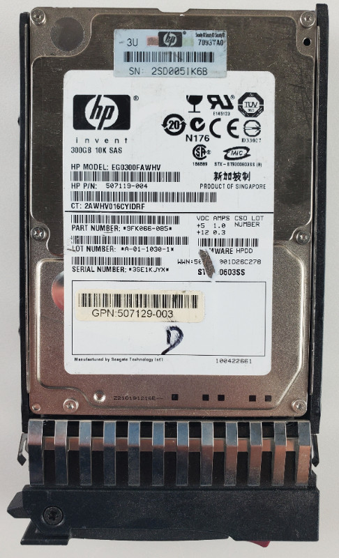 9FK066-085 HP 300GB 10K 6G SAS 2.5 DP Hard Drive 10 Pcs For $50 in System Components in Markham / York Region