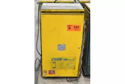 Chargeur chariot elevateur - Forklift battery charger, View more