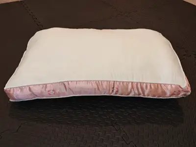 Used Sealy Posturepedic Extra Firm Queen Bed Pillow, View more