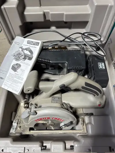 Porter cable cordless circular, saw Model 845 circular saw Case, Charger, and Battery pack 19.2 v Go...