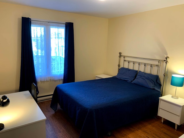 Grande chambre à louer — photo 1