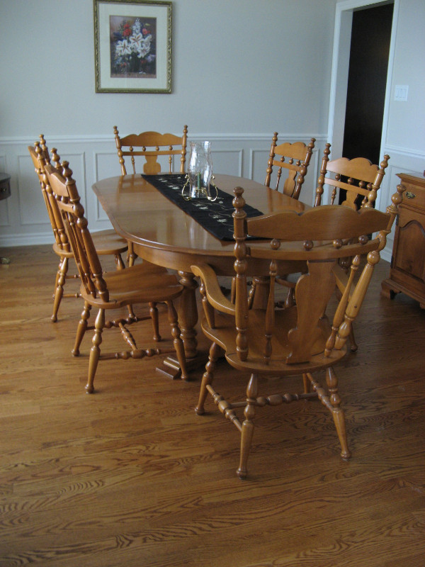 Colonial Dining Set - ROXTON Solid Maple in Dining Tables & Sets in Ottawa