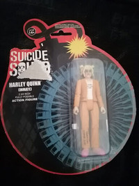 SUICIDE SQUAD HARLEY QUINN (INMATE) 3 3/4 INCH ACTION FIGURE.