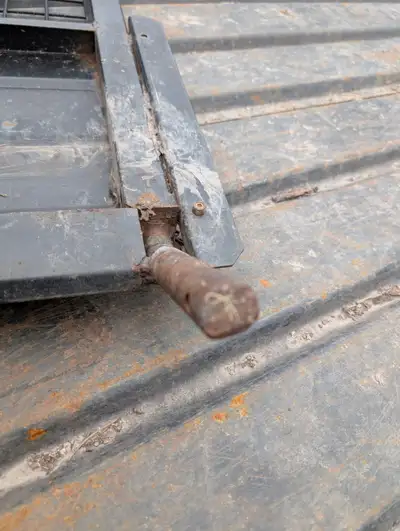 Utility trailer 4.5'x7' good condition removable tailgate harness and lights in working order tailga...