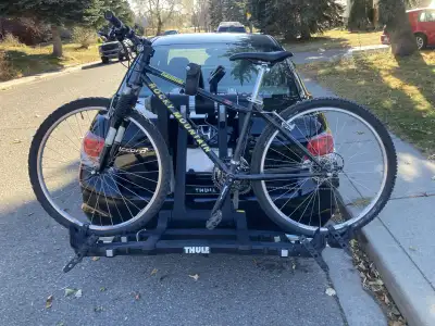 Thule 9003 Raceway Platform bike rack Very heavy duty and in excellent condition. 2 bike capacity Su...