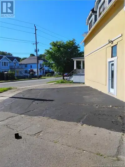 One stand building with many parking, Has : Studio in second floor and 2 commercial stores in first...