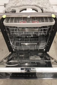 Repair Home Appliances - Contact Us (416 827 5042) in Washers & Dryers in Oshawa / Durham Region - Image 4