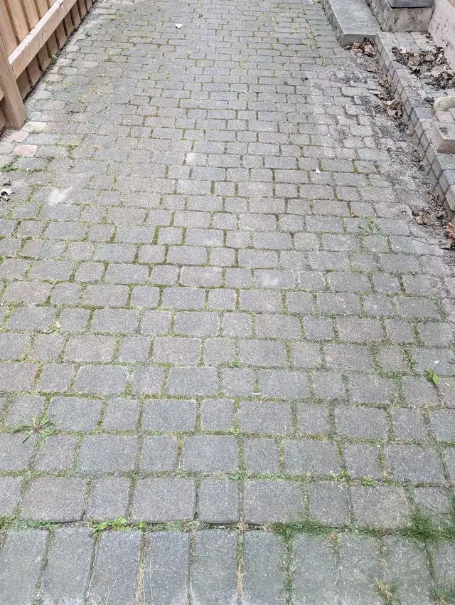 Paving Stones in Decks & Fences in Markham / York Region - Image 2