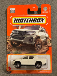 Matchbox Hot wheels Toyota Hilux pick up truck white