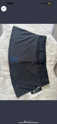 Lululemon Circuit Breaker Skirt *NEW w TAGS*