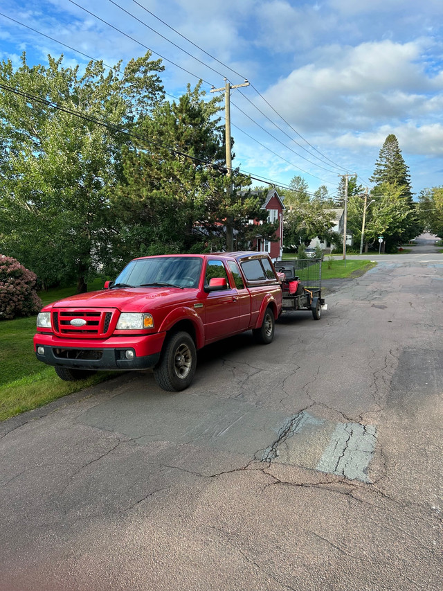 Lawn Mowing, Yard cleanup, Junk removal in Lawn, Tree Maintenance & Eavestrough in Moncton